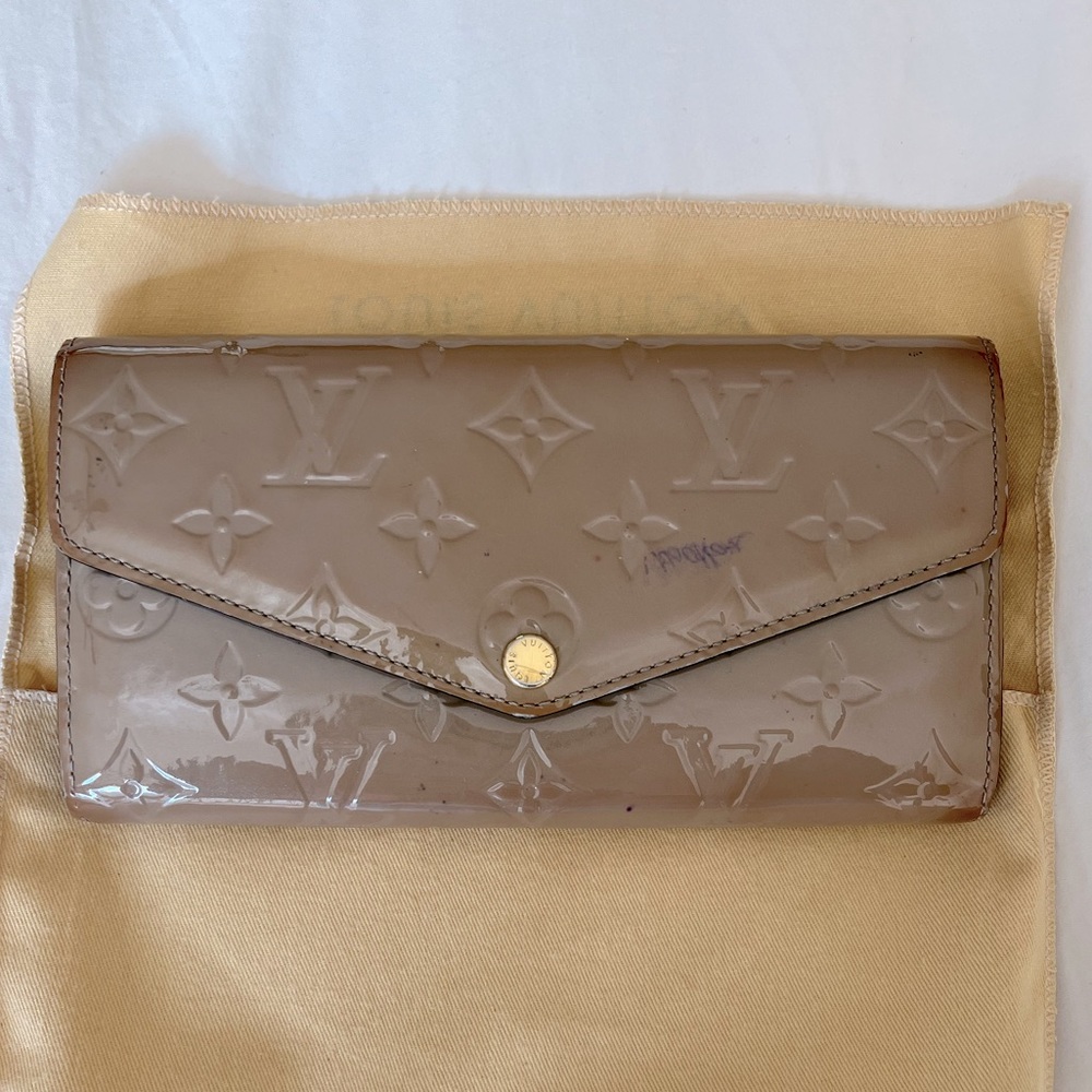 Louis Vuitton Sarah Wallet